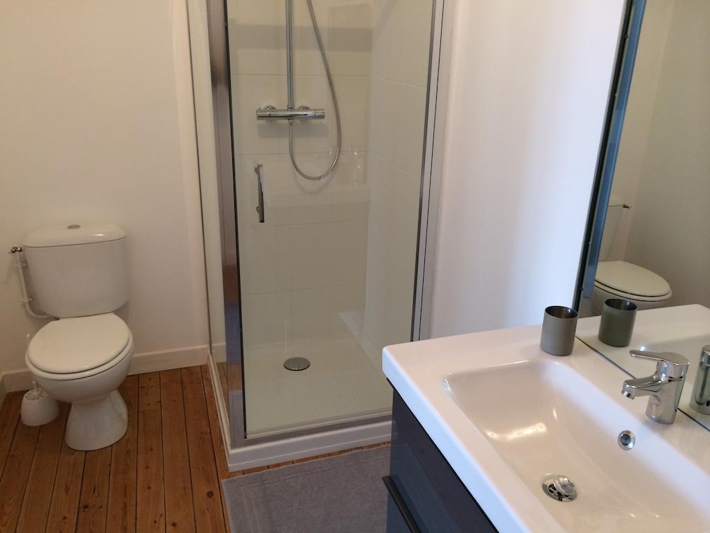 Som-home Péronne Rom bilde